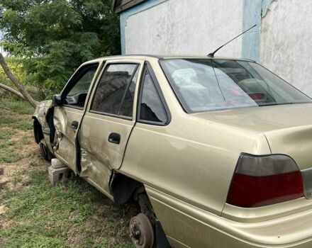 Бежевий Деу Нексія, об'ємом двигуна 1.6 л та пробігом 270 тис. км за 775 $, фото 1 на Automoto.ua