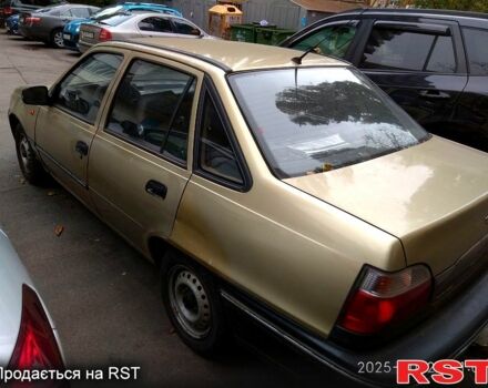 Бежевий Деу Нексія, об'ємом двигуна 1.5 л та пробігом 117 тис. км за 1655 $, фото 1 на Automoto.ua