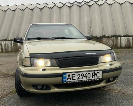 Бежевый Дэу Нексия, объемом двигателя 1.5 л и пробегом 183 тыс. км за 3000 $, фото 11 на Automoto.ua