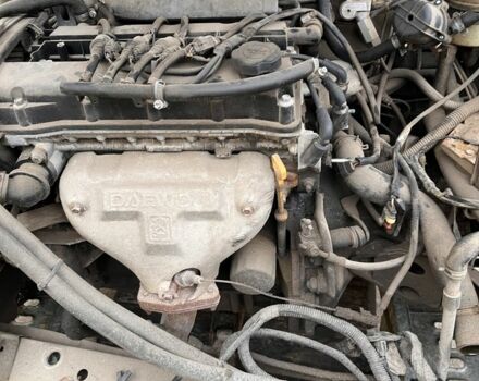 Бежевый Дэу Нексия, объемом двигателя 0 л и пробегом 200 тыс. км за 900 $, фото 5 на Automoto.ua