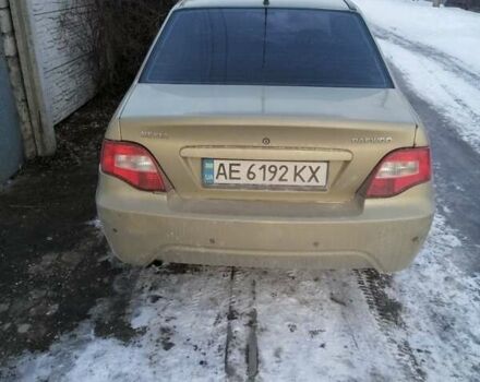 Бежевий Деу Нексія, об'ємом двигуна 1.5 л та пробігом 345 тис. км за 1000 $, фото 1 на Automoto.ua