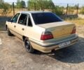 Бежевий Деу Нексія, об'ємом двигуна 1.5 л та пробігом 400 тис. км за 728 $, фото 3 на Automoto.ua