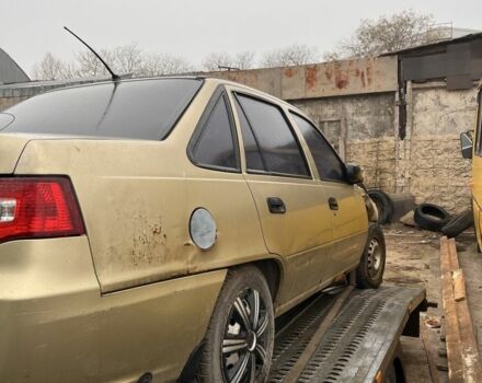 Бежевый Дэу Нексия, объемом двигателя 0 л и пробегом 200 тыс. км за 900 $, фото 7 на Automoto.ua