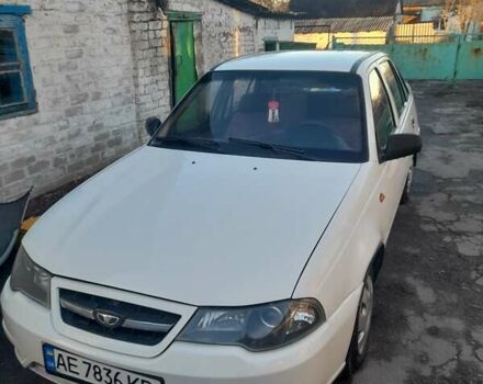 Бежевий Деу Нексія, об'ємом двигуна 1.5 л та пробігом 270 тис. км за 1900 $, фото 4 на Automoto.ua