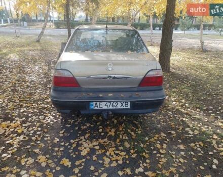 Бежевий Деу Нексія, об'ємом двигуна 1.6 л та пробігом 202 тис. км за 2800 $, фото 2 на Automoto.ua