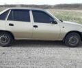 Бежевый Дэу Нексия, объемом двигателя 1.5 л и пробегом 197 тыс. км за 2000 $, фото 4 на Automoto.ua