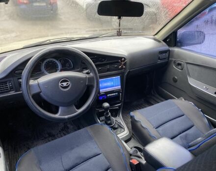 Бежевый Дэу Нексия, объемом двигателя 1.5 л и пробегом 137 тыс. км за 2300 $, фото 9 на Automoto.ua