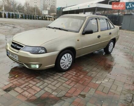 Бежевый Дэу Нексия, объемом двигателя 1.6 л и пробегом 166 тыс. км за 1999 $, фото 6 на Automoto.ua