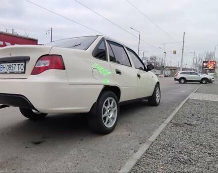 Бежевий Деу Нексія, об'ємом двигуна 1.5 л та пробігом 150 тис. км за 2199 $, фото 7 на Automoto.ua