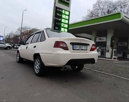 Бежевий Деу Нексія, об'ємом двигуна 1.5 л та пробігом 150 тис. км за 2199 $, фото 6 на Automoto.ua