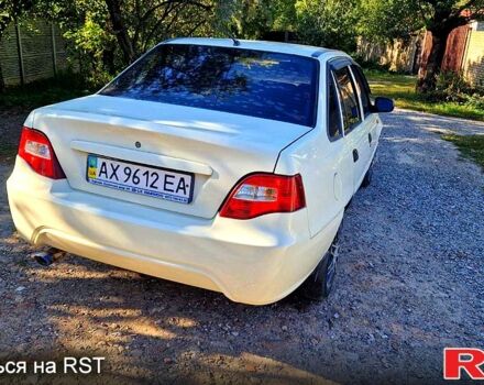 Бежевий Деу Нексія, об'ємом двигуна 1.5 л та пробігом 103 тис. км за 2350 $, фото 3 на Automoto.ua