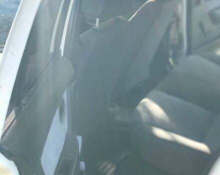 Бежевый Дэу Нексия, объемом двигателя 1.5 л и пробегом 200 тыс. км за 1499 $, фото 4 на Automoto.ua