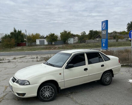 Деу Нексія 2012 у Червоноград на Automoto.ua Бежевий Деу Нексія, об'ємом двигуна 1.5 л та пробігом 119 тис. км за 2500 $, фото 2 на Automoto.ua