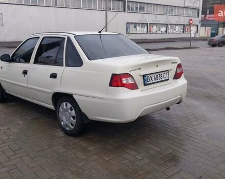 Бежевий Деу Нексія, об'ємом двигуна 1.6 л та пробігом 259 тис. км за 2900 $, фото 5 на Automoto.ua