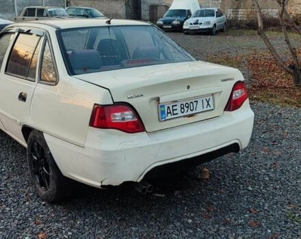 Бежевый Дэу Нексия, объемом двигателя 1.5 л и пробегом 90 тыс. км за 1700 $, фото 2 на Automoto.ua