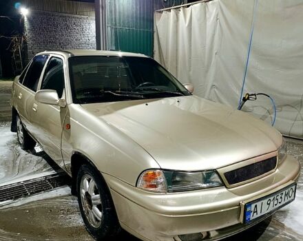Бежевый Дэу Нексия, объемом двигателя 1.5 л и пробегом 245 тыс. км за 1350 $, фото 1 на Automoto.ua