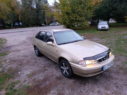 Дэу Нексия 2004 в Броварах на Automoto.ua Бежевый Дэу Нексия, объемом двигателя 1.5 л и пробегом 228 тыс. км за 1200 $, фото 1 на Automoto.ua