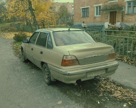 Бежевый Дэу Нексия, объемом двигателя 0 л и пробегом 280 тыс. км за 905 $, фото 1 на Automoto.ua