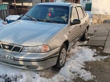 Бежевий Деу Нексія, об'ємом двигуна 1.5 л та пробігом 260 тис. км за 600 $, фото 1 на Automoto.ua