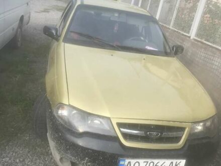 Дэу Нексия 2007 в Виноградове на Automoto.ua Бежевый Дэу Нексия, объемом двигателя 1.6 л и пробегом 209 тыс. км за 1500 $, фото 1 на Automoto.ua