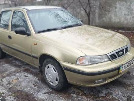 Деу Нексія 2007 у Нежине на Automoto.ua Бежевий Деу Нексія, об'ємом двигуна 1.5 л та пробігом 265 тис. км за 2750 $, фото 1 на Automoto.ua