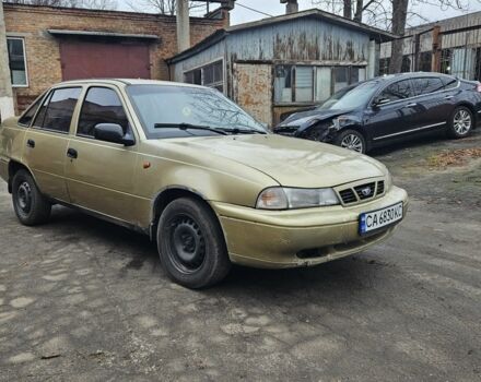 Бежевый Дэу Нексия, объемом двигателя 1.5 л и пробегом 234 тыс. км за 1150 $, фото 1 на Automoto.ua
