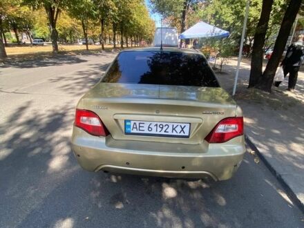 Бежевый Дэу Нексия, объемом двигателя 0 л и пробегом 300 тыс. км за 700 $, фото 1 на Automoto.ua