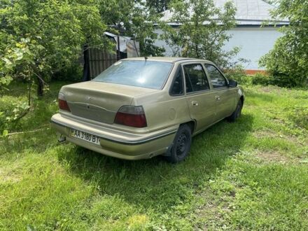 Деу Нексія 2007 у Черкасах на Automoto.ua Бежевий Деу Нексія, об'ємом двигуна 0 л та пробігом 250 тис. км за 899 $, фото 1 на Automoto.ua