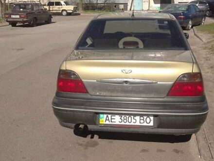 Деу Нексія 2007 у Дніпро (Дніпропетровську) на Automoto.ua Бежевий Деу Нексія, об'ємом двигуна 1.5 л та пробігом 250 тис. км за 1800 $, фото 1 на Automoto.ua