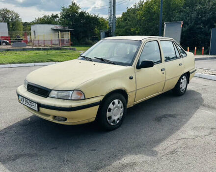 Бежевий Деу Нексія, об'ємом двигуна 1.5 л та пробігом 362 тис. км за 999 $, фото 1 на Automoto.ua