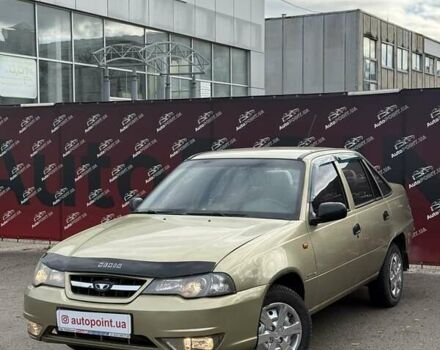 Бежевий Деу Нексія, об'ємом двигуна 0 л та пробігом 111 тис. км за 2600 $, фото 1 на Automoto.ua