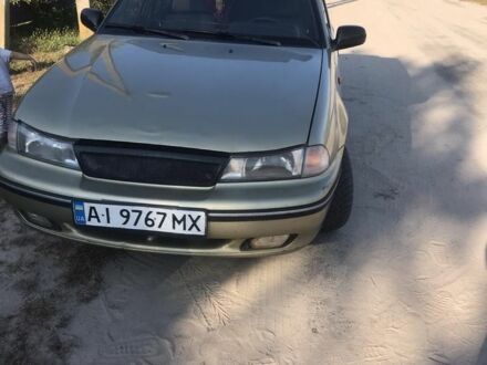 Бежевий Деу Нексія, об'ємом двигуна 1.5 л та пробігом 320 тис. км за 1000 $, фото 1 на Automoto.ua