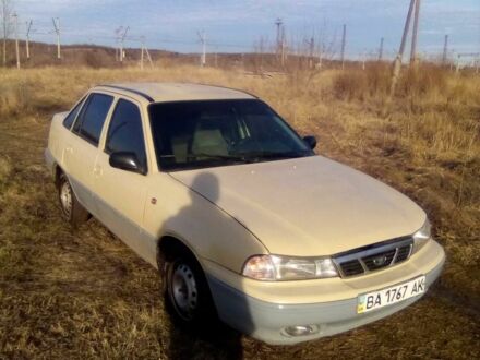 Деу Нексія 2008 у Славянске на Automoto.ua Бежевий Деу Нексія, об'ємом двигуна 1.5 л та пробігом 937 тис. км за 1100 $, фото 1 на Automoto.ua