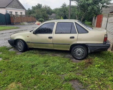 Бежевий Деу Нексія, об'ємом двигуна 0 л та пробігом 192 тис. км за 1300 $, фото 1 на Automoto.ua