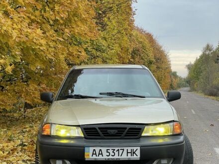 Дэу Нексия 2008 в Буче на Automoto.ua Бежевый Дэу Нексия, объемом двигателя 1.5 л и пробегом 35 тыс. км за 1699 $, фото 1 на Automoto.ua
