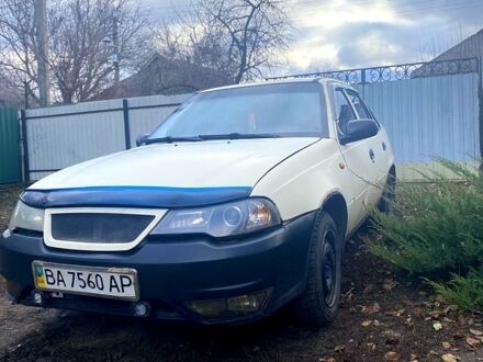 Деу Нексія 2008 у Новом Буге на Automoto.ua Бежевий Деу Нексія, об'ємом двигуна 1.5 л та пробігом 192 тис. км за 1600 $, фото 1 на Automoto.ua