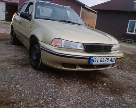 Дэу Нексия 2008 в Киеве на Automoto.ua Бежевый Дэу Нексия, объемом двигателя 1.5 л и пробегом 165 тыс. км за 1200 $, фото 1 на Automoto.ua