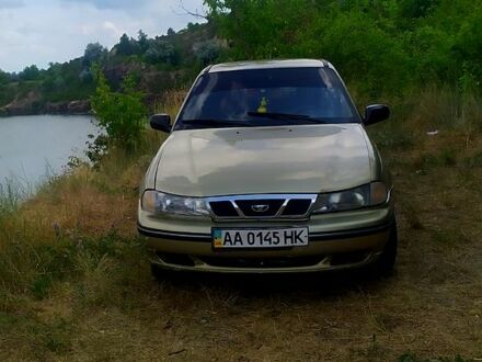 Дэу Нексия 2008 в Виннице на Automoto.ua Бежевый Дэу Нексия, объемом двигателя 1.5 л и пробегом 0 тыс. км за 600 $, фото 1 на Automoto.ua