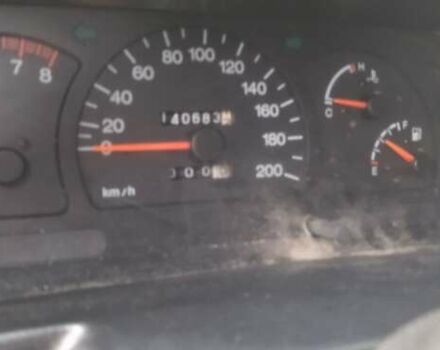 Бежевый Дэу Нексия, объемом двигателя 1.5 л и пробегом 140 тыс. км за 500 $, фото 1 на Automoto.ua