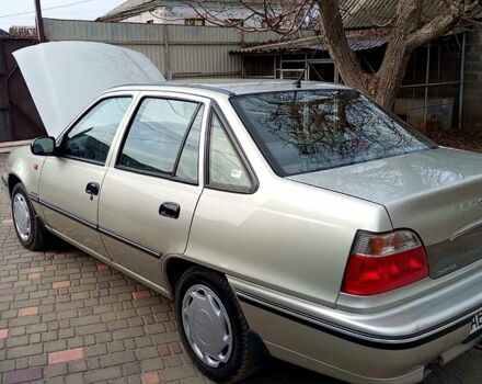 Бежевый Дэу Нексия, объемом двигателя 1.5 л и пробегом 0 тыс. км за 3100 $, фото 1 на Automoto.ua