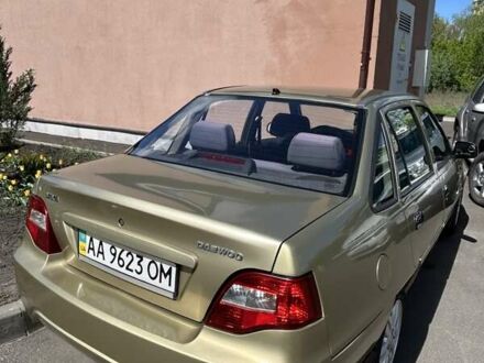 Деу Нексія 2011 у Києві на Automoto.ua Бежевий Деу Нексія, об'ємом двигуна 1.5 л та пробігом 140 тис. км за 2750 $, фото 1 на Automoto.ua