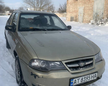 Бежевый Дэу Нексия, объемом двигателя 1.5 л и пробегом 193 тыс. км за 850 $, фото 1 на Automoto.ua