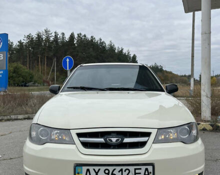 Деу Нексія 2012 у Червоноград на Automoto.ua Бежевий Деу Нексія, об'ємом двигуна 1.5 л та пробігом 119 тис. км за 2500 $, фото 1 на Automoto.ua