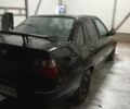 Дэу Нексия 1997 в Умани на Automoto.ua Черный Дэу Нексия, объемом двигателя 1.5 л и пробегом 300 тыс. км за 1000 $, фото 2 на Automoto.ua