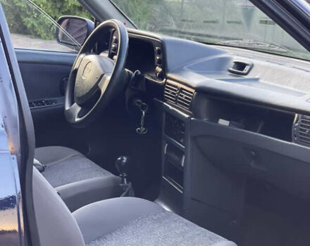 Черный Дэу Нексия, объемом двигателя 1.5 л и пробегом 168 тыс. км за 1599 $, фото 25 на Automoto.ua