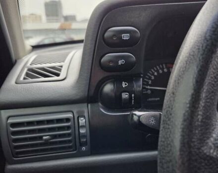 Черный Дэу Нексия, объемом двигателя 1.5 л и пробегом 141 тыс. км за 2800 $, фото 13 на Automoto.ua