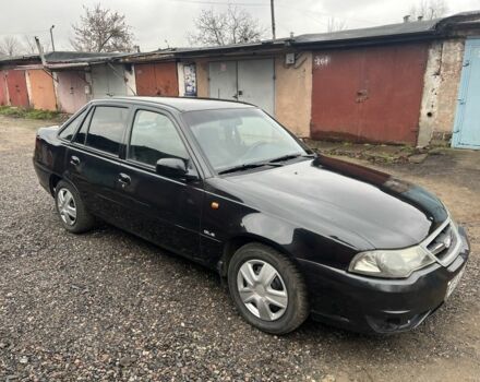 Черный Дэу Нексия, объемом двигателя 1.5 л и пробегом 305 тыс. км за 2200 $, фото 1 на Automoto.ua