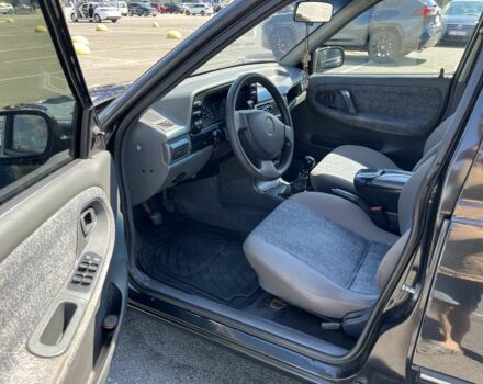 Чорний Деу Нексія, об'ємом двигуна 1.5 л та пробігом 140 тис. км за 2650 $, фото 7 на Automoto.ua