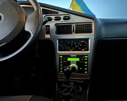 Деу Нексія 2009 у Овруче на Automoto.ua Чорний Деу Нексія, об'ємом двигуна 1.6 л та пробігом 204 тис. км за 2500 $, фото 15 на Automoto.ua