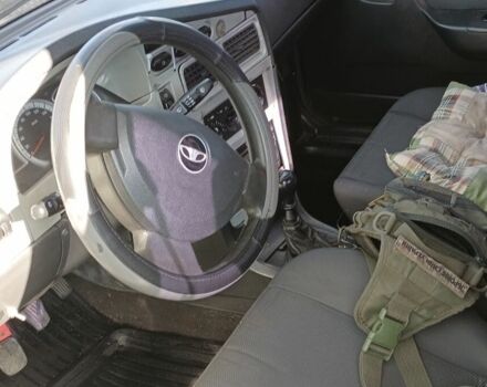 Деу Нексія 2009 у Кам'янське (Дніпродзержинськ) на Automoto.ua Чорний Деу Нексія, об'ємом двигуна 1.6 л та пробігом 346 тис. км за 800 $, фото 4 на Automoto.ua